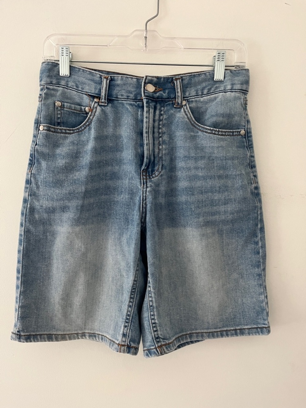 Oat New York cloud luxe Light Blue Denim Jean Shorts size 27/4